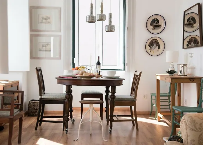 Light Lovers - Principe Real 아파트 *