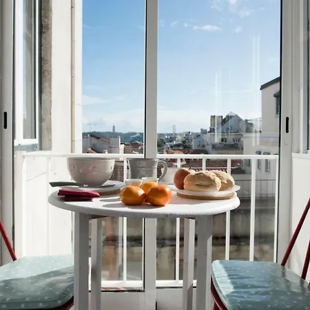 Light Lovers - Principe Real * Lisbon