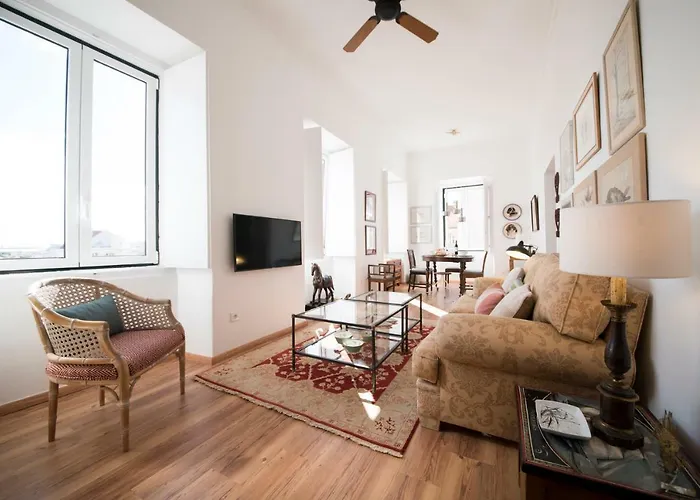 Apartment Light Lovers - Principe Real Lisbon